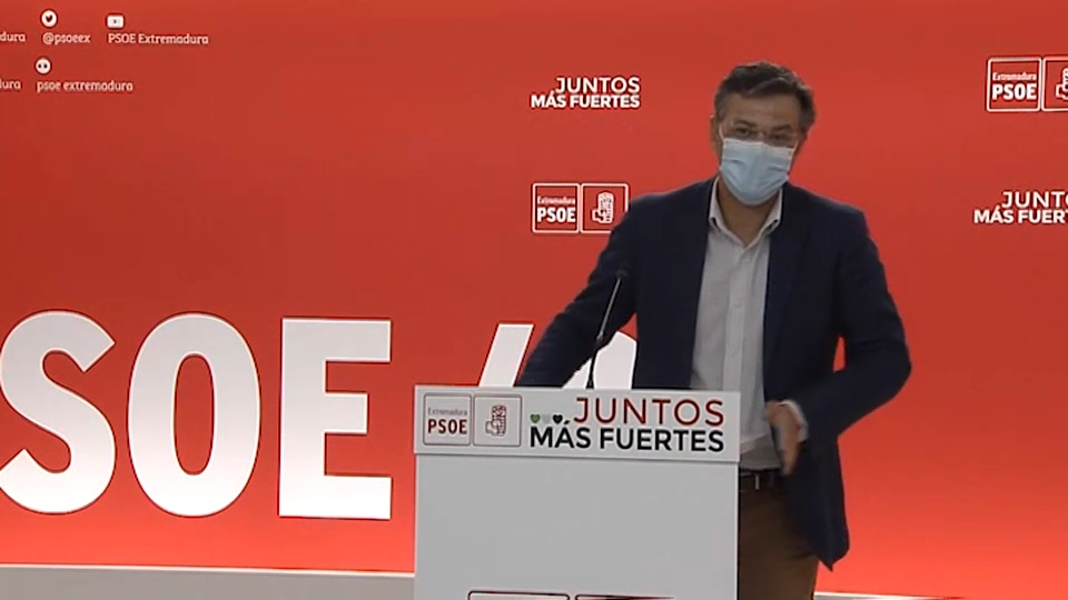 El PSOE extremeño pide a Ferraz que escuche a las federaciones